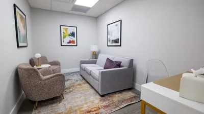 Khospace Dadeland